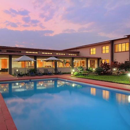 Protea Hotel By Marriott Chipata מראה חיצוני תמונה