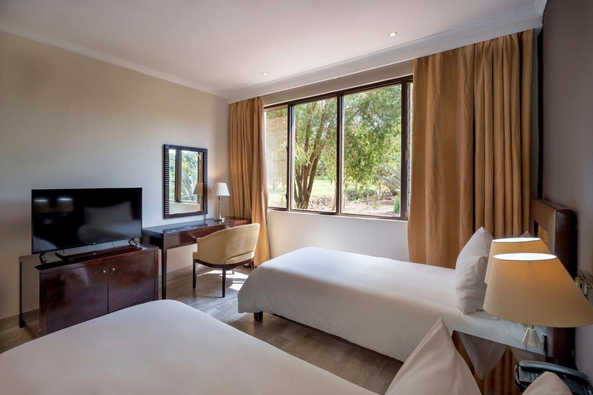 Protea Hotel By Marriott Chipata מראה חיצוני תמונה