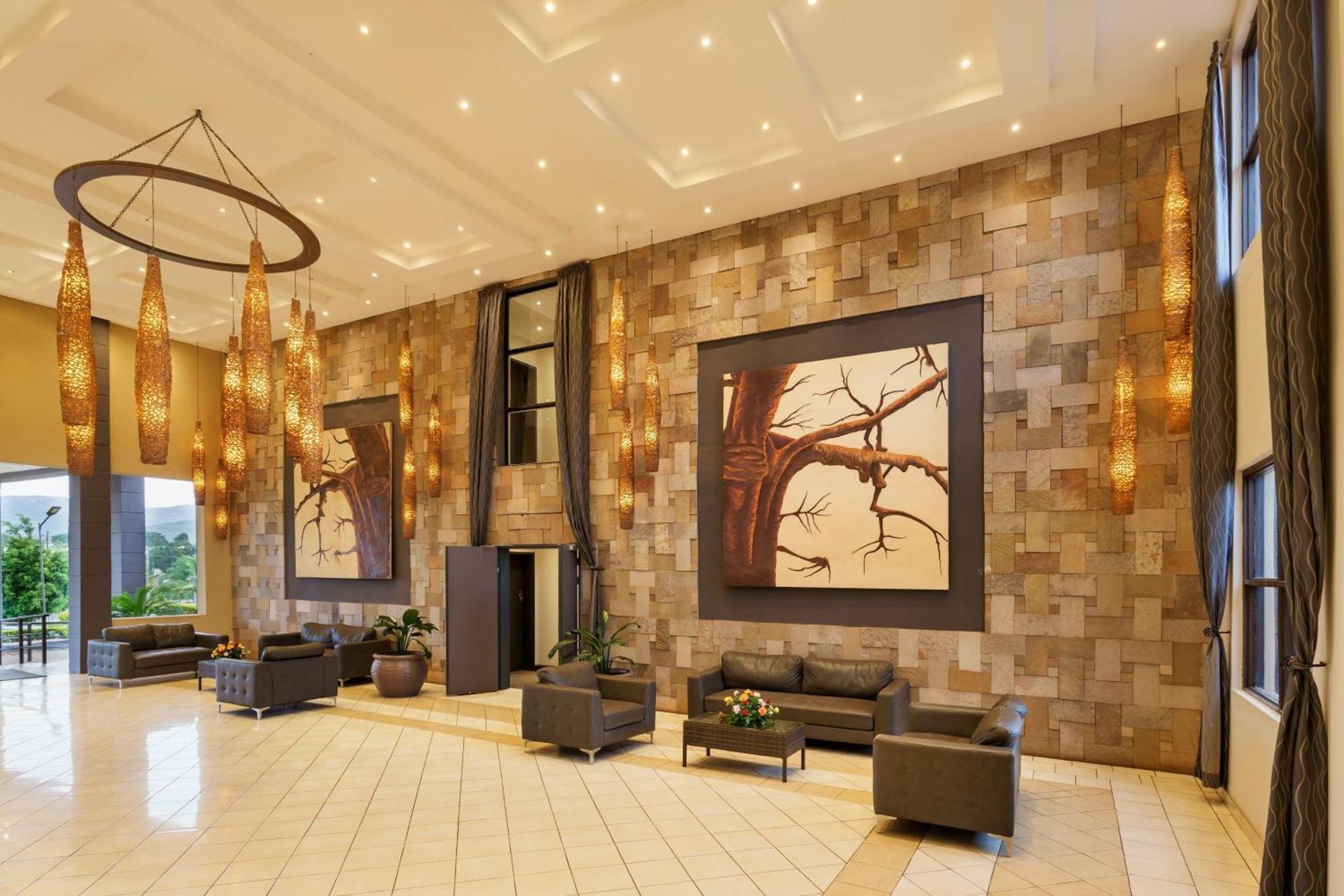 Protea Hotel By Marriott Chipata מראה חיצוני תמונה