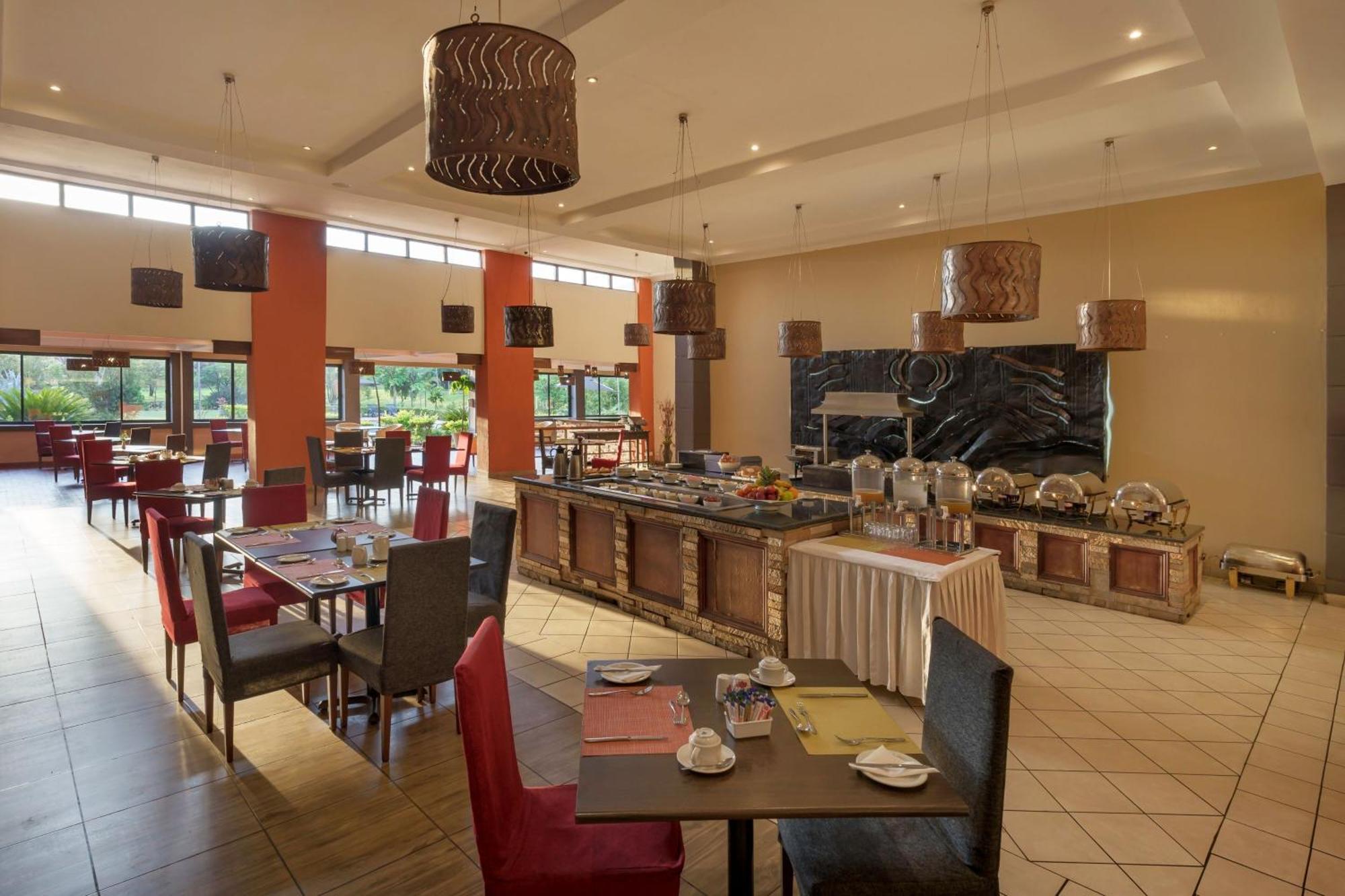 Protea Hotel By Marriott Chipata מראה חיצוני תמונה