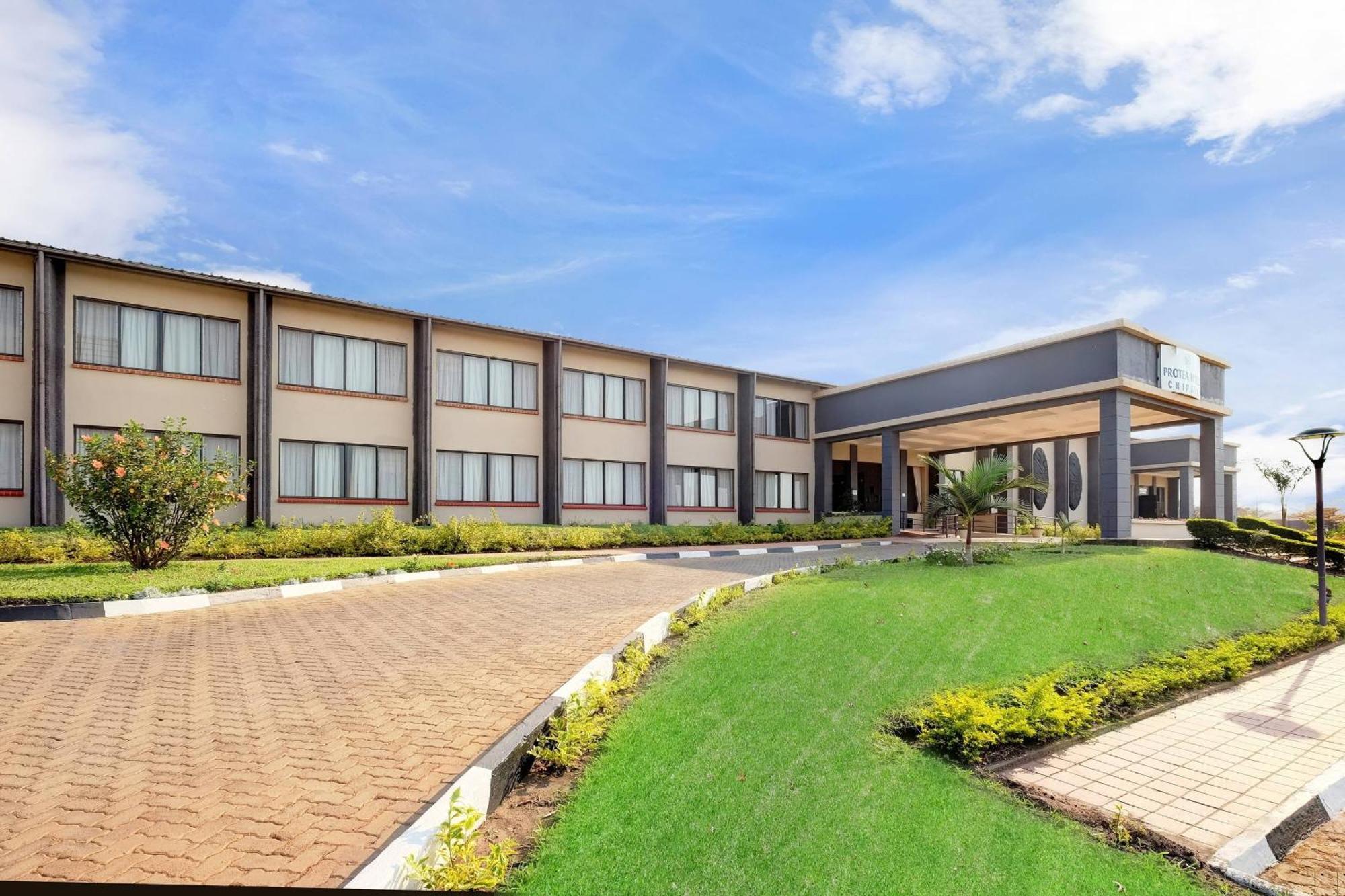 Protea Hotel By Marriott Chipata מראה חיצוני תמונה